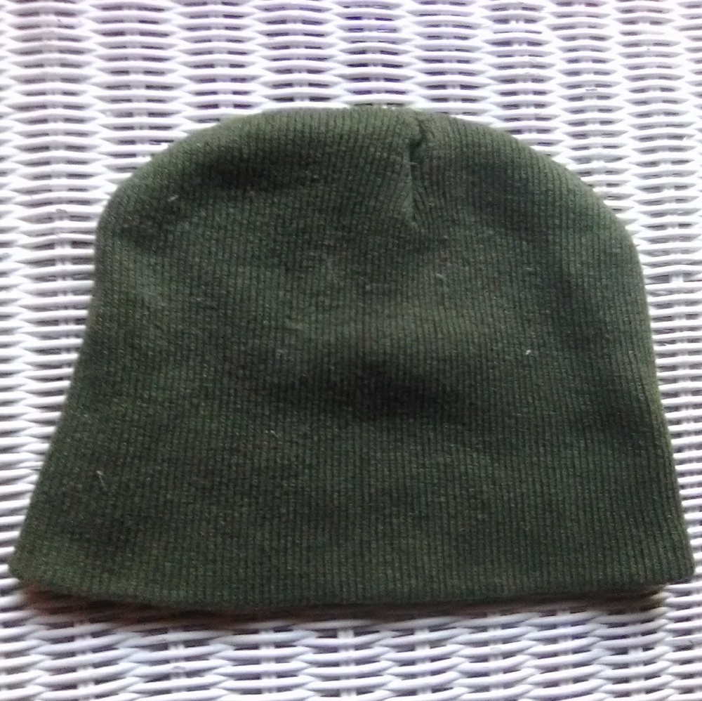 Simple Navy Green beanie